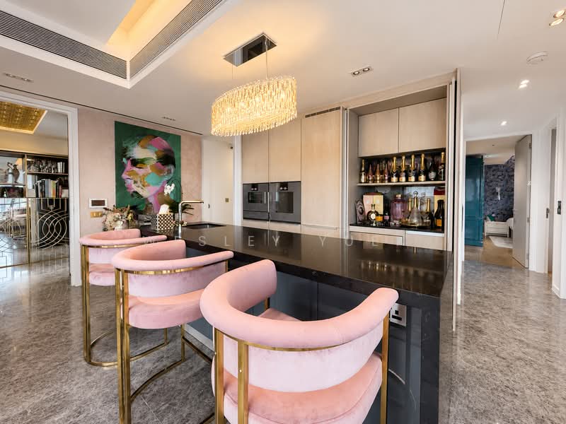 Riviere, 1 Jiak Kim Street, 3 Bedrooms, 1,711 sqft, Condominium For Sale, by Wesley Yuen, 500206908 - Living room - PropertyGuru.com.sg