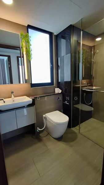 Parc Esta, 902 Sims Avenue, Room Rental, 10 sqft, Condominium For Rent, by Jade Ang, 500206909 - Bathroom - PropertyGuru.com.sg