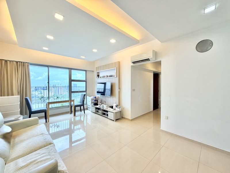 53 Commonwealth Drive, 53 Commonwealth Drive, 3 Bedrooms, 1,033 sqft, HDB Flat For Sale, by TJHAI C. (TJ), 500206911 - Living Room - PropertyGuru.com.sg