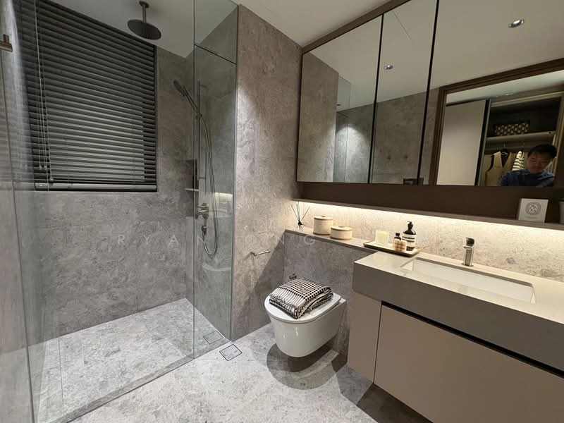 Amber House, 30 Amber Gardens, 3 Bedrooms, 1,216 sqft, Apartment For Sale, by Ryan Ong 王伟信, 500206916 - Bathroom - PropertyGuru.com.sg