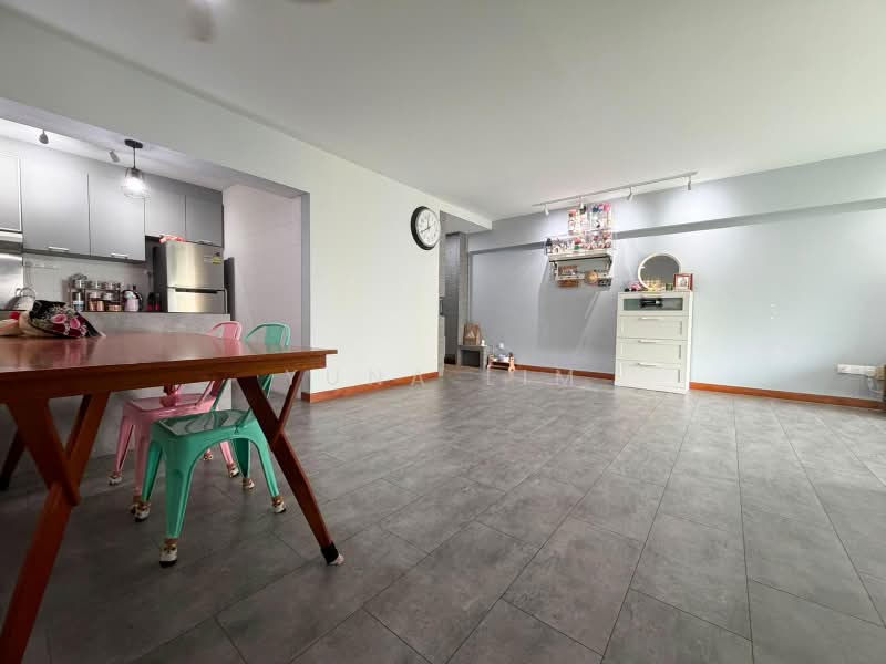 651 Punggol Central, 651 Punggol Central, 3 Bedrooms, 1,184 sqft, HDB Flat For Sale, by Yuna Lim, 500206923 - Kitchen - PropertyGuru.com.sg