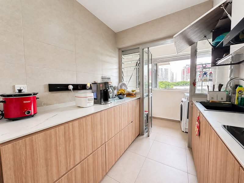 109D Canberra Walk, 109D Canberra Walk, 3 Bedrooms, 1,227 sqft, HDB Flat For Sale, by Charmaine Choo, 500206926 - Kitchen - PropertyGuru.com.sg