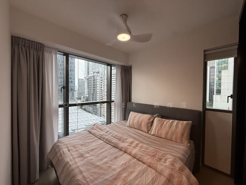 One Bernam, 1 Bernam Street, 2 Bedrooms, 732 sqft, Condominium For Sale, by Ron Quek 郭伟洋, 500206931 - Master Bedroom - PropertyGuru.com.sg
