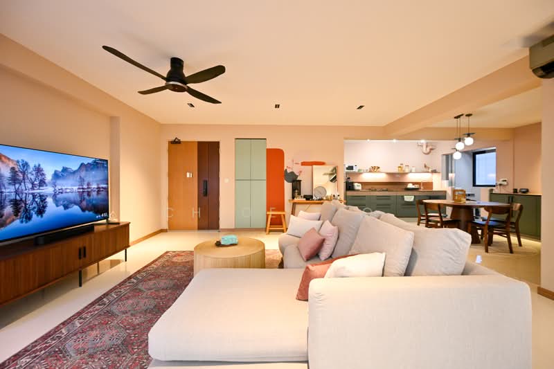 467B Bukit Batok West Avenue 9, 467B Bukit Batok West Avenue 9, 3 Bedrooms, 1,216 sqft, HDB Flat For Sale, by Chloe Teo, 500206939 - Living Room - PropertyGuru.com.sg