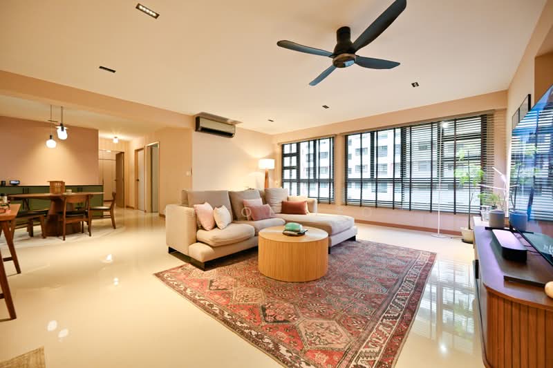467B Bukit Batok West Avenue 9, 467B Bukit Batok West Avenue 9, 3 Bedrooms, 1,216 sqft, HDB Flat For Sale, by Chloe Teo, 500206939 - Living Room - PropertyGuru.com.sg