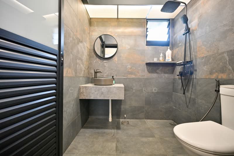 467B Bukit Batok West Avenue 9, 467B Bukit Batok West Avenue 9, 3 Bedrooms, 1,216 sqft, HDB Flat For Sale, by Chloe Teo, 500206939 - Bathroom - PropertyGuru.com.sg