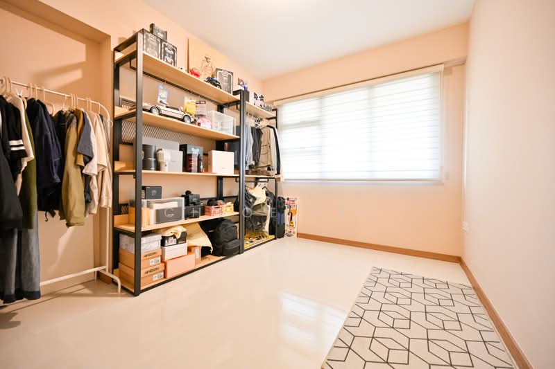 467B Bukit Batok West Avenue 9, 467B Bukit Batok West Avenue 9, 3 Bedrooms, 1,216 sqft, HDB Flat For Sale, by Chloe Teo, 500206939 - Common room - PropertyGuru.com.sg