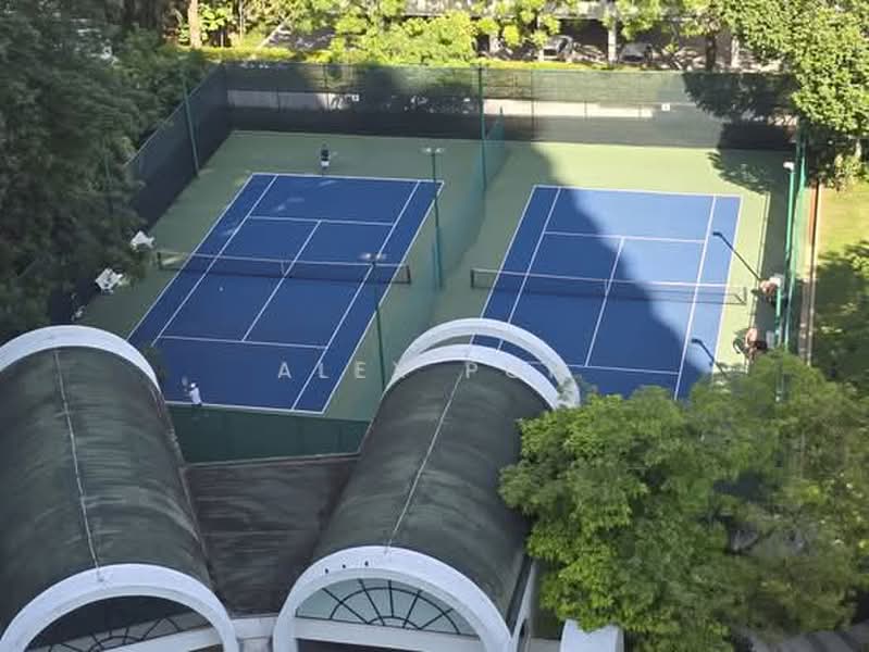 Regency Park, 11 Nathan Road, 3 Bedrooms, 3,175 sqft, Condominium For Sale, by Alex Poh, 500206945 - Exterior - PropertyGuru.com.sg