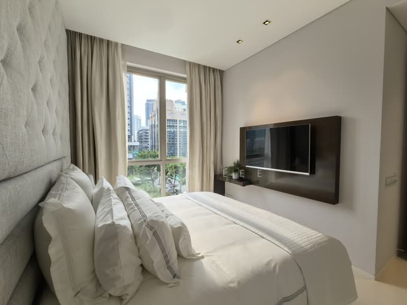Scotts Square, 6 Scotts Road, 2 Bedrooms, 947 sqft, Condominium For Sale, by Lynn Lee, 500206947 - Bedroom - PropertyGuru.com.sg