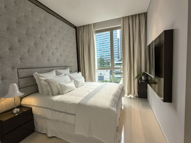 Scotts Square, 6 Scotts Road, 2 Bedrooms, 947 sqft, Condominium For Sale, by Lynn Lee, 500206947 - Bedroom - PropertyGuru.com.sg