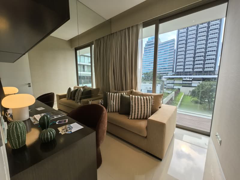 Scotts Square, 6 Scotts Road, 2 Bedrooms, 947 sqft, Condominium For Sale, by Lynn Lee, 500206947 - Living Room - PropertyGuru.com.sg