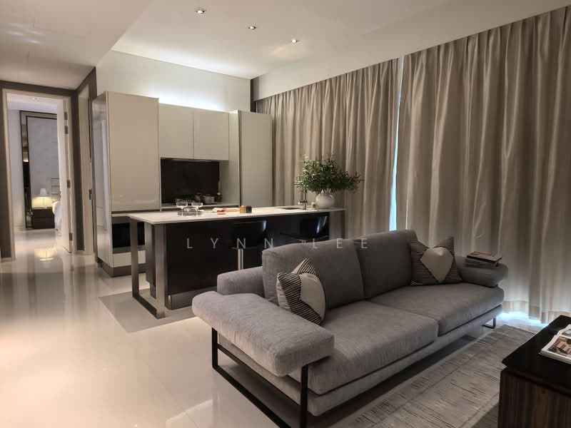 Scotts Square, 6 Scotts Road, 2 Bedrooms, 947 sqft, Condominium For Sale, by Lynn Lee, 500206947 - Living Room - PropertyGuru.com.sg