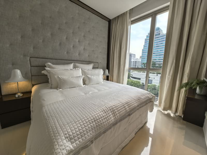Scotts Square, 6 Scotts Road, 2 Bedrooms, 947 sqft, Condominium For Sale, by Lynn Lee, 500206947 - Bedroom - PropertyGuru.com.sg
