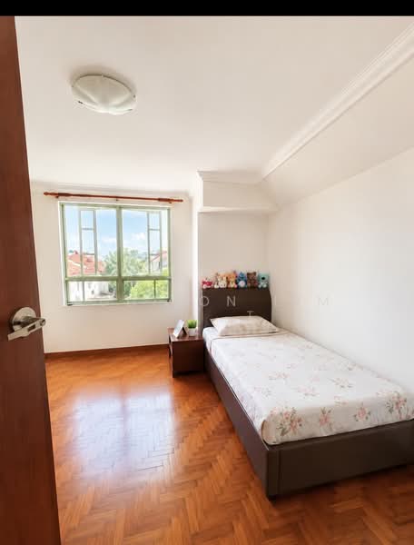 Tai Keng Gardens, Tai Keng Gardens, 5 Bedrooms, 2,318 sqft, Terraced House For Sale, by Addison Lim, 500206952 - Bedroom - PropertyGuru.com.sg