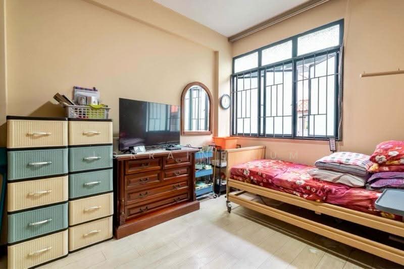 Chestervale, 37 Bangkit Road, 3 Bedrooms, 1,496 sqft, Condominium For Sale, by Lorraine Lum, 500206957 - Bedroom - PropertyGuru.com.sg