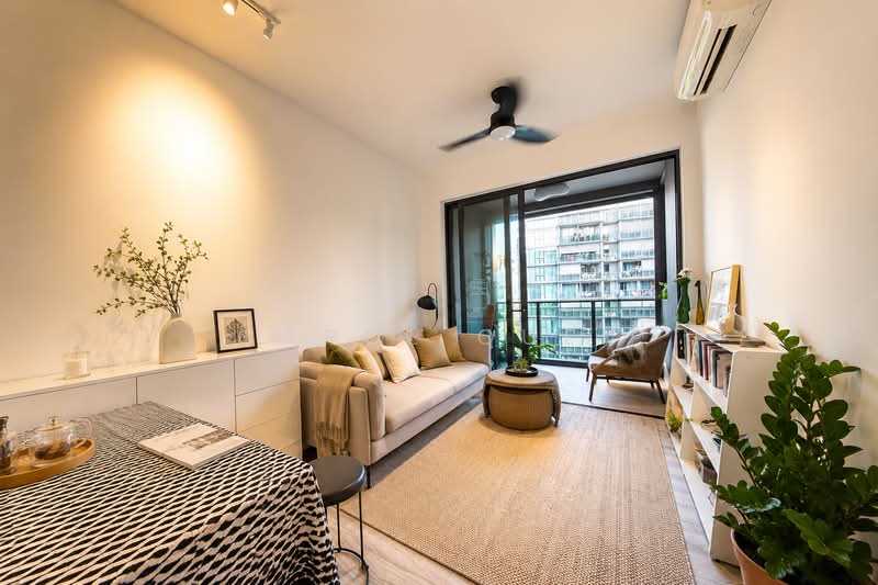 Parc Esta, 822 Sims Avenue, 2 Bedrooms, 732 sqft, Condominium For Sale, by Carol Quek, 500206960 - Living Room - PropertyGuru.com.sg