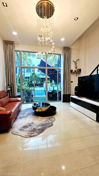 Springhill, Sembawang Walk, 5 Bedrooms, 3,046 sqft, Terraced House For Sale, by Clara Heng, 500206965 - Living Room - PropertyGuru.com.sg