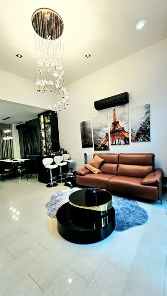 Springhill, Sembawang Walk, 5 Bedrooms, 3,046 sqft, Terraced House For Sale, by Clara Heng, 500206965 - Living Room - PropertyGuru.com.sg