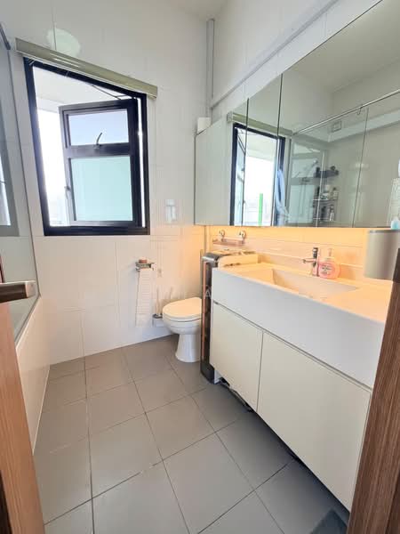 107B Bidadari Park Drive, 107B Bidadari Park Drive, 3 Bedrooms, 1,216 sqft, HDB Flat For Sale, by Melina Yap, 500206967 - Bathroom - PropertyGuru.com.sg