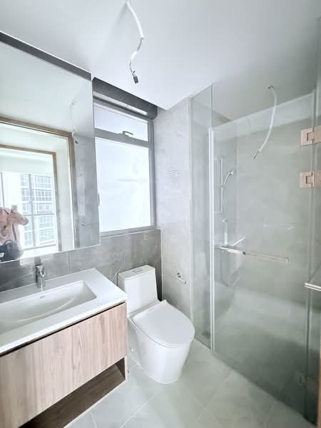 North Gaia, , 3 Bedrooms, 969 sqft, Executive Condominium For Sale, by Elise Liew, 500206972 - Bathroom - PropertyGuru.com.sg