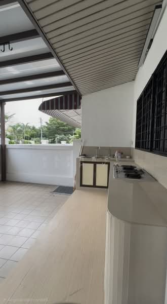 5 Bed 5 Bath, Near International Schools, Lor Chuan, Chuan Drive, Chuan Walk, 5 Bedrooms, 3,200 sqft, Terraced House For Rent, by Raphael Seah YX, 500206981 - Exterior - PropertyGuru.com.sg