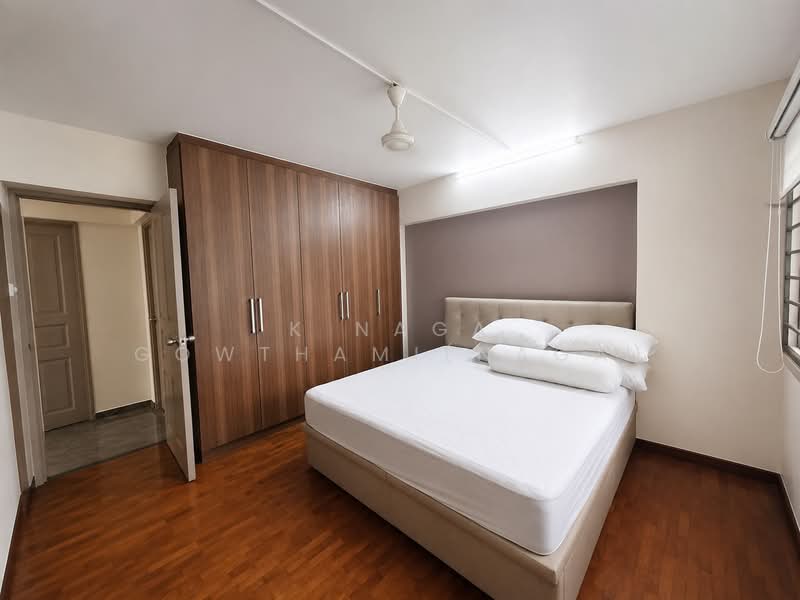 162B Punggol Central, 162B Punggol Central, 3 Bedrooms, 1,012 sqft, HDB Flat For Sale, by K Naga Gowthami(Naga), 500206990 - Bedroom - PropertyGuru.com.sg