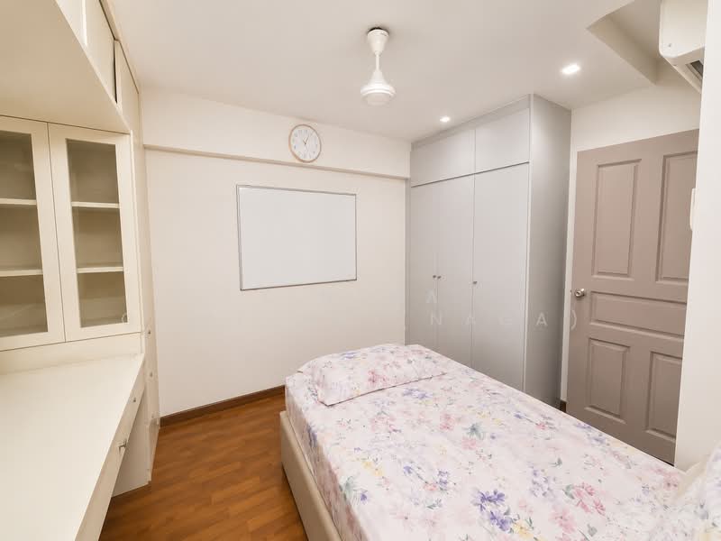 162B Punggol Central, 162B Punggol Central, 3 Bedrooms, 1,012 sqft, HDB Flat For Sale, by K Naga Gowthami(Naga), 500206990 - Bedroom - PropertyGuru.com.sg