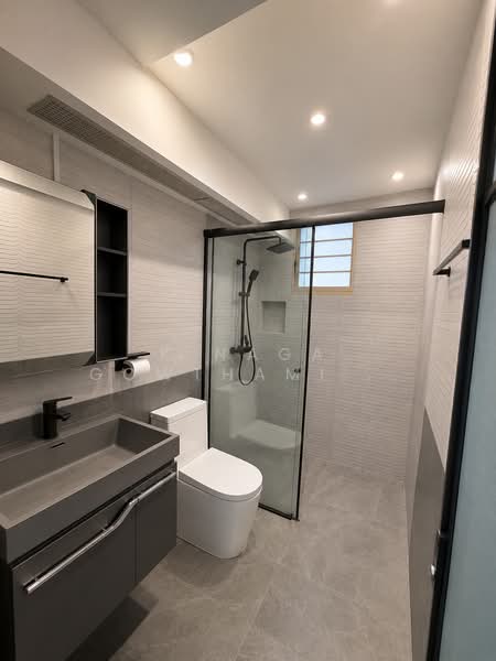 162B Punggol Central, 162B Punggol Central, 3 Bedrooms, 1,012 sqft, HDB Flat For Sale, by K Naga Gowthami(Naga), 500206990 - Bathroom - PropertyGuru.com.sg