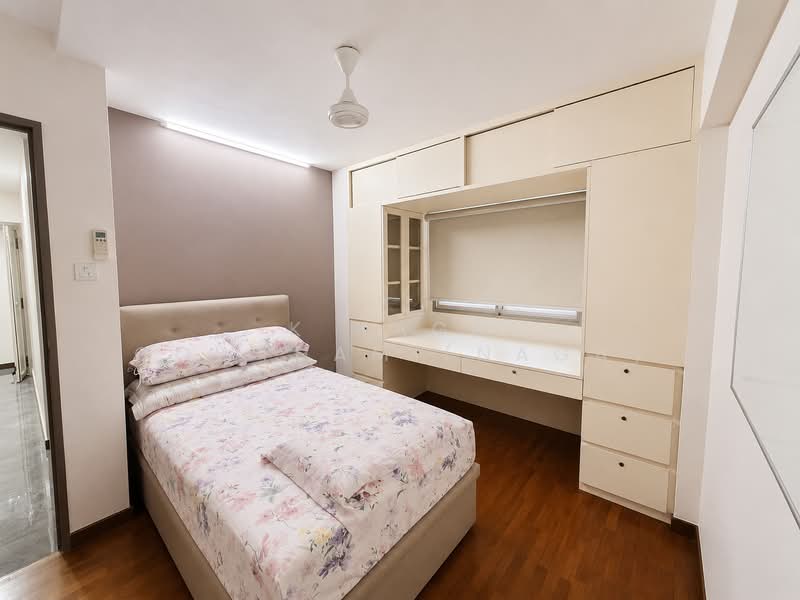 162B Punggol Central, 162B Punggol Central, 3 Bedrooms, 1,012 sqft, HDB Flat For Sale, by K Naga Gowthami(Naga), 500206990 - Bedroom - PropertyGuru.com.sg