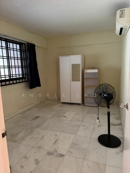 105 Clementi Street 12, 105 Clementi Street 12, 2 Bedrooms, 688 sqft, HDB Flat For Rent, by Angela Khoo, 500206995 - Bedroom - PropertyGuru.com.sg