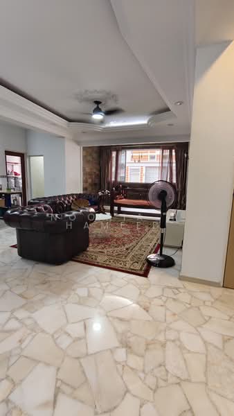 160 Pasir Ris Street 13