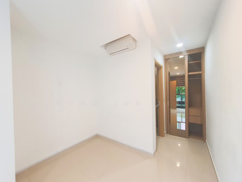 Flora View, 1 Ang Mo Kio Street 66, Room Rental, 200 sqft, Apartment For Rent, by Wong Jun Jie, 500207012 - Interior - PropertyGuru.com.sg
