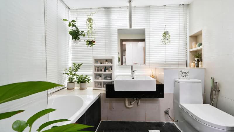 Haig Residences, 163 Haig Road, 3 Bedrooms, 872 sqft, Condominium For Sale, by Wayne Chiam, 500207013 - Bathroom - PropertyGuru.com.sg