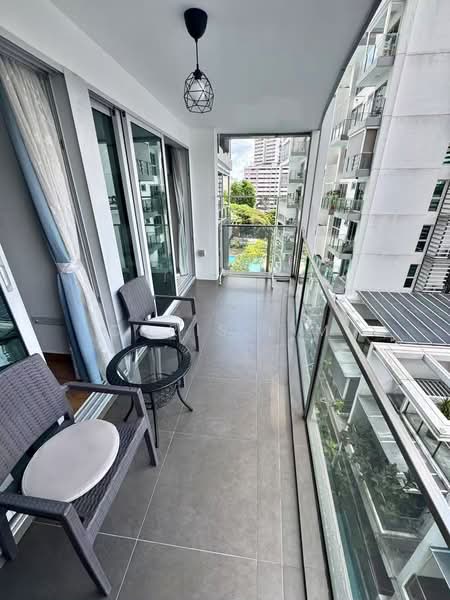Eight Riversuites, 2 Whampoa East, 2 Bedrooms, 700 sqft, Condominium For Sale, by Chris Lim, 500207014 - Balcony - PropertyGuru.com.sg