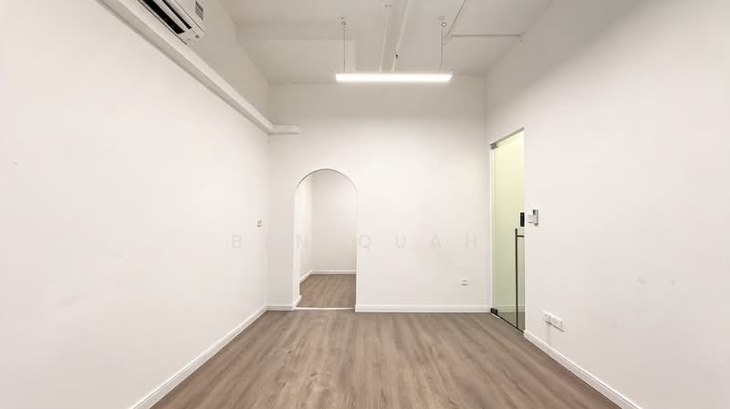 Midview City, 18 Sin Ming Lane, 300 sqft, Light Industrial (B1) For Rent, by Ben Quah, 500207021 - Interior - CommercialGuru.com.sg