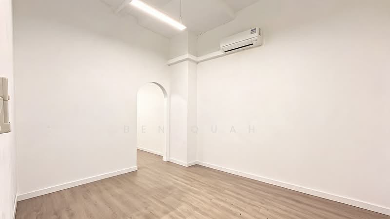 Midview City, 18 Sin Ming Lane, 300 sqft, Light Industrial (B1) For Rent, by Ben Quah, 500207021 - Interior - CommercialGuru.com.sg