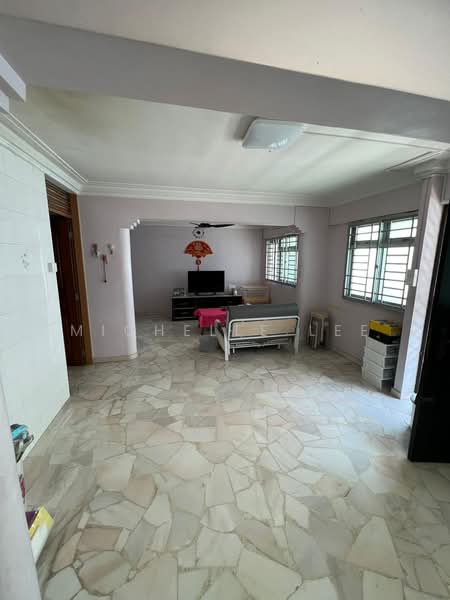 102 Ang Mo Kio Avenue 3, 102 Ang Mo Kio Avenue 3, Room Rental, 200 sqft, HDB Flat For Rent, by Michelle Lee, 500207028 - Living Room - PropertyGuru.com.sg