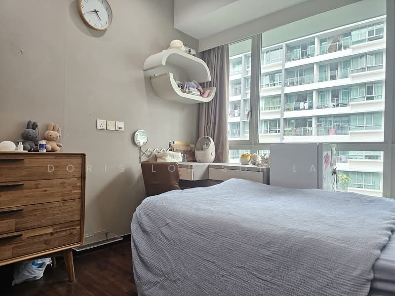 Livia, 61 Pasir Ris Grove, 5 Bedrooms, 1,539 sqft, Condominium For Sale, by Doris Loh Soh Lan, 500207030 - Bedroom 1 - PropertyGuru.com.sg