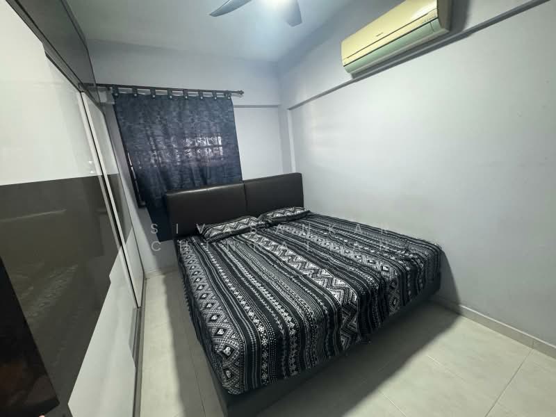 740 Yishun Avenue 5, 740 Yishun Avenue 5, 2 Bedrooms, 721 sqft, HDB Flat For Sale, by Sivasankar Chinnaiyan, 500207035 - Bedroom - PropertyGuru.com.sg