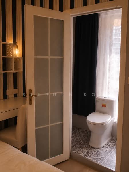 Yong An Park, 331 River Valley Road, Room Rental, 140 sqft, Condominium For Rent, by Stephen Koh, 500207040 - Bathroom - PropertyGuru.com.sg