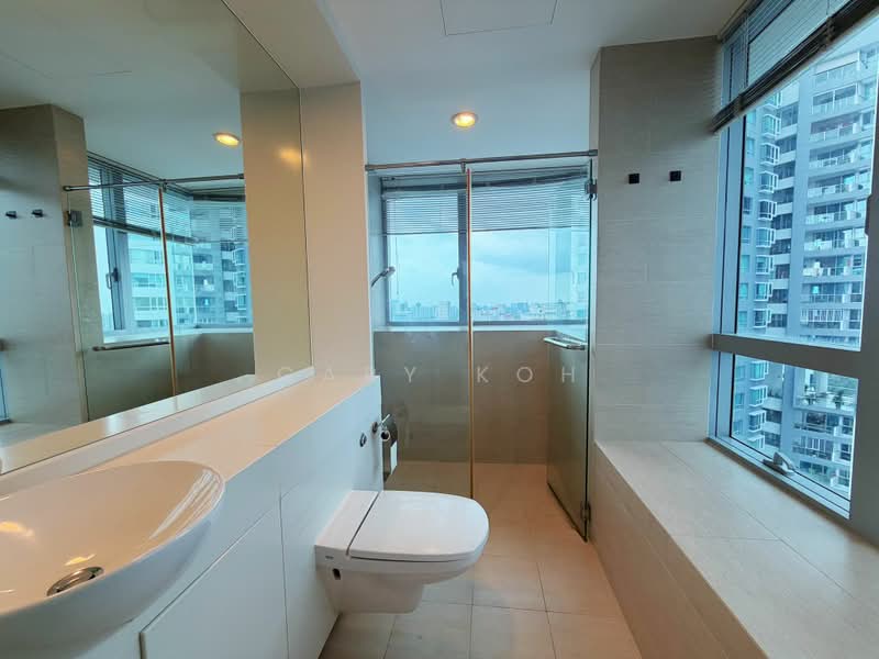 Regency Suites, 36 Kim Tian Road, 3 Bedrooms, 1,421 sqft, Apartment For Rent, by Gary Koh, 500207050 - Bathroom - PropertyGuru.com.sg