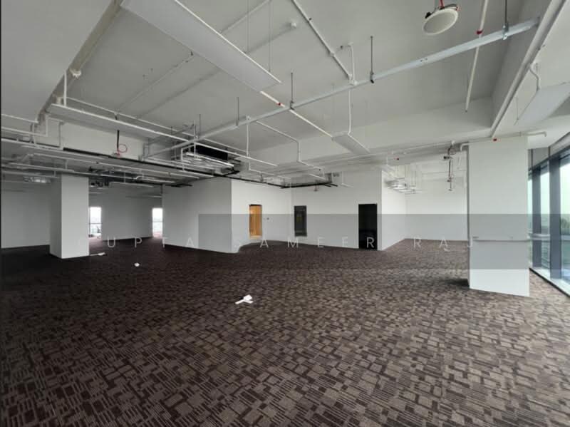 Woods Square, 8 Woodlands Square, 5,328 sqft, Office For Rent, by Gupta Sameer Raj, 500207057 - Interior - CommercialGuru.com.sg