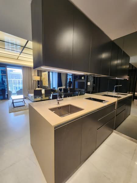 Cairnhill Nine, 15 Cairnhill Road, 2 Bedrooms, 743 sqft, Condominium For Sale, by Chantel Leong 梁文嘉, 500207062 - Kitchen - PropertyGuru.com.sg