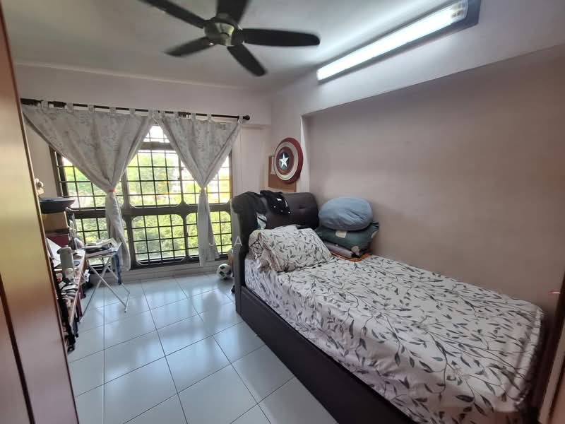296A Choa Chu Kang Avenue 2, 296A Choa Chu Kang Avenue 2, 3 Bedrooms, 1,098 sqft, HDB Flat For Sale, by Jana ., 500207064 - Bedroom - PropertyGuru.com.sg