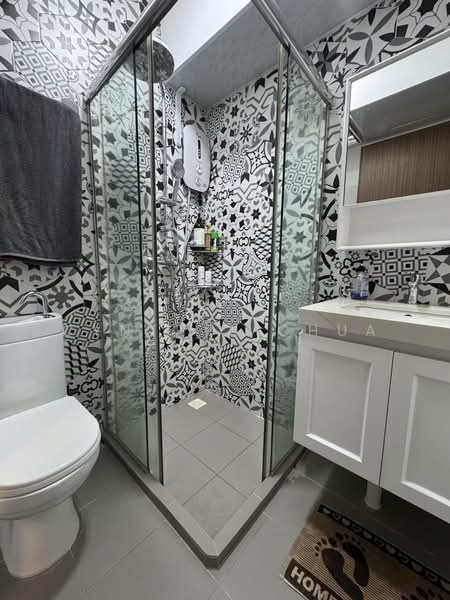 107A Bidadari Park Drive, 107A Bidadari Park Drive, 4 Bedrooms, 1,292 sqft, HDB Flat For Sale, by Cynthia Chua, 500207071 - Bathroom - PropertyGuru.com.sg