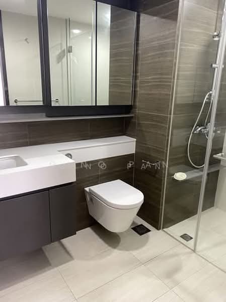 Botanique at Bartley, 223 Upper Paya Lebar Road, 2 Bedrooms, 731 sqft, Condominium For Sale, by Gino Pan, 500207074 - Bathroom - PropertyGuru.com.sg