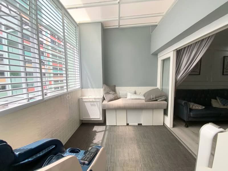 287 Choa Chu Kang Avenue 2, 287 Choa Chu Kang Avenue 2, 4 Bedrooms, 1,604 sqft, HDB Flat For Sale, by Oscar Toh, 500207080 - Balcony - PropertyGuru.com.sg