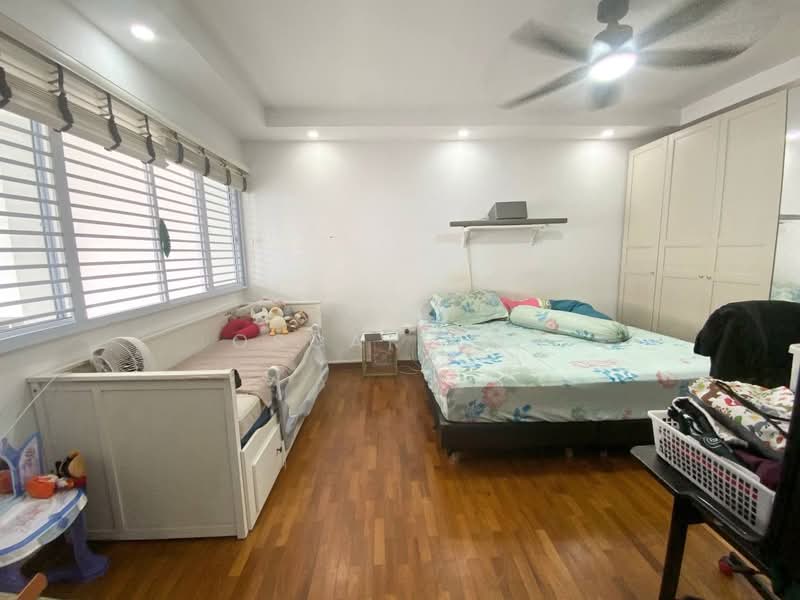 287 Choa Chu Kang Avenue 2, 287 Choa Chu Kang Avenue 2, 4 Bedrooms, 1,604 sqft, HDB Flat For Sale, by Oscar Toh, 500207080 - Bedroom - PropertyGuru.com.sg
