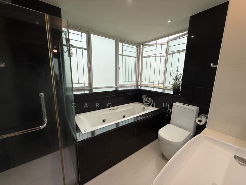 The Jade, 9 Bukit Batok Central Link, 4 Bedrooms, 1,475 sqft, Condominium For Rent, by Carol Chu, 500207081 - Bathroom - PropertyGuru.com.sg