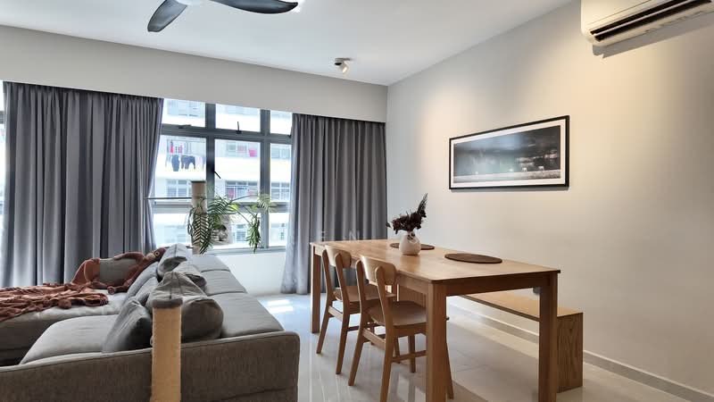 622B Tampines Avenue 12, 622B Tampines Avenue 12, 3 Bedrooms, 1,216 sqft, HDB Flat For Sale, by Queen Sie, 500207083 - Living Room - PropertyGuru.com.sg